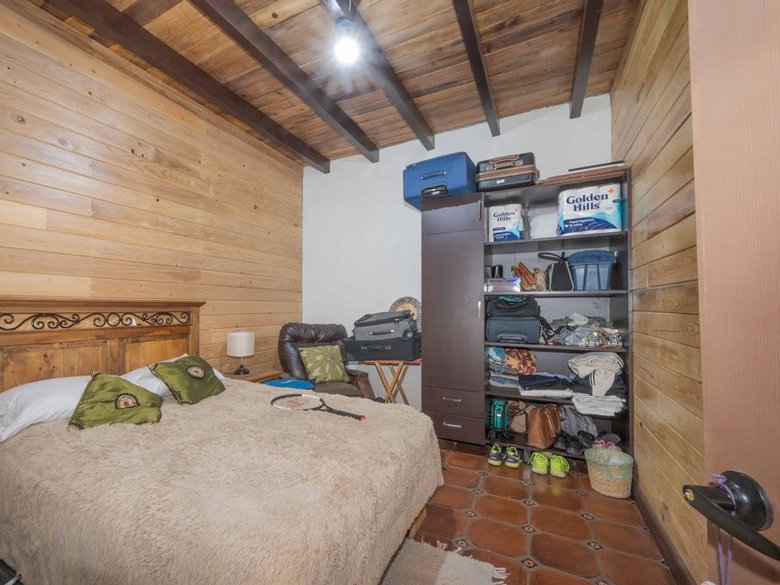 Cozy Cabin — 19 photos