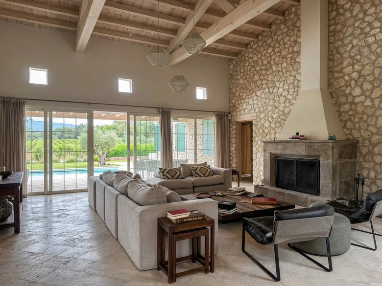 CASA VIÑEDO — 7 photos