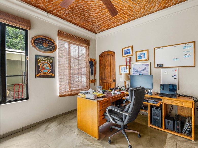 Casa La Cáscara — 9 photos