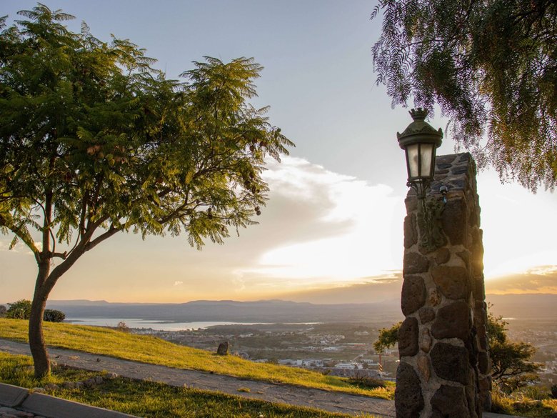 AltaVista Lot 19 – 1,053 m² | Luxury Homesite with Protected Views Near Centro — 3 photos