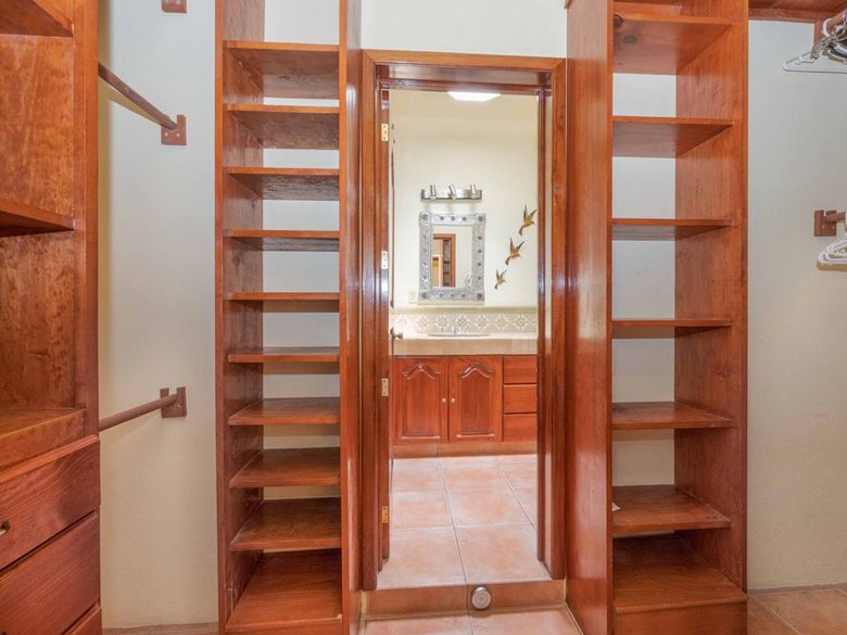 Casa Trueno — 17 photos