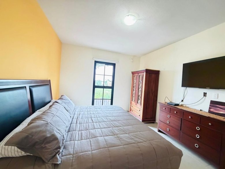 CASA EN CONDO LUNA — 4 photos