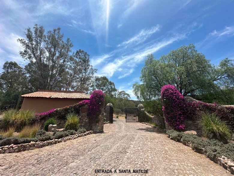 Santa Matilde Valley View — 2 photos