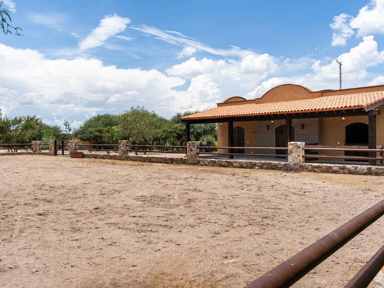 Rancho Ocotillo — 26 photos