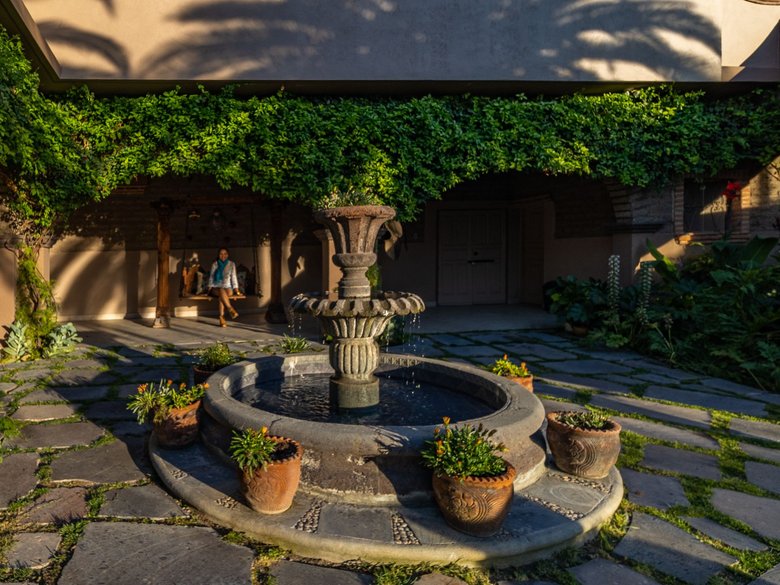 CASA LAS PALMAS — 14 photos