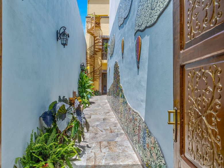 Casa Noble — 5 photos
