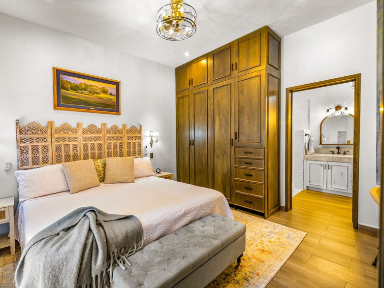 Casa Noble — 2 photos