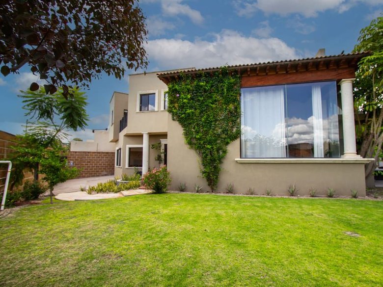 CASA SEVILLA — 16 photos