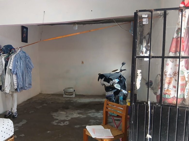 Fixer Upper Toro y Palmas — 6 photos