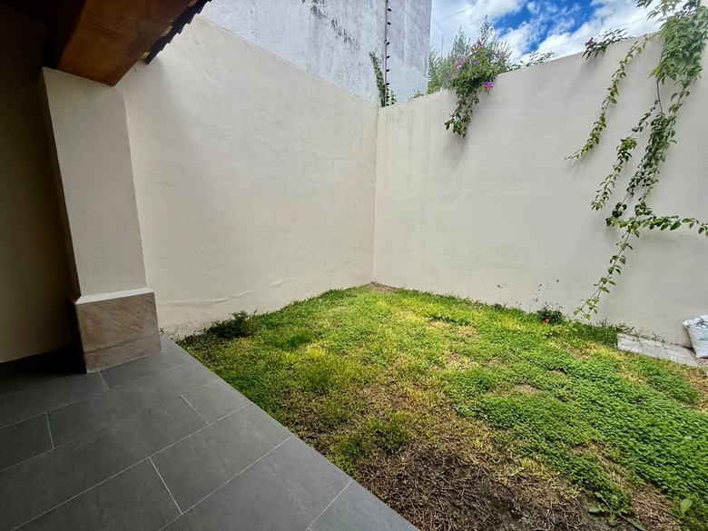 Casa Bonita in Nueva Escondida, San Miguel de Allende — 11 photos