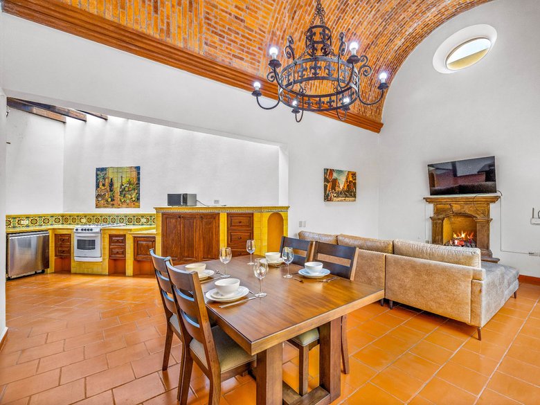Allende Village - Villa #7 — 4 photos