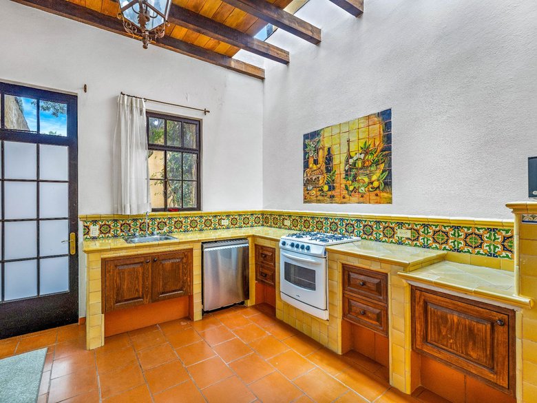Allende Village - Villa #7 — 3 photos