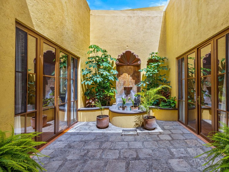 Allende Village - Villa #7 — 13 photos