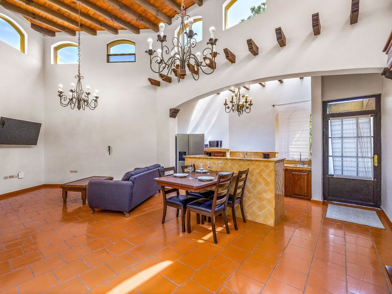 Allende Village - Villa #6 — 3 photos