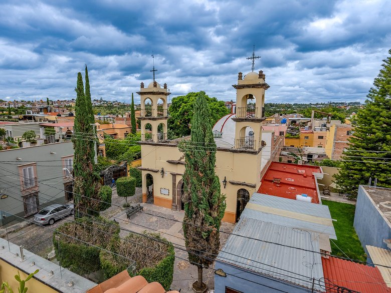 Casa de los Leones — 24 photos