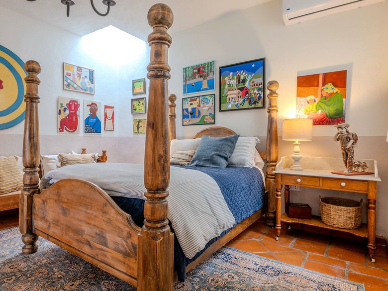 Casa de los Leones — 13 photos