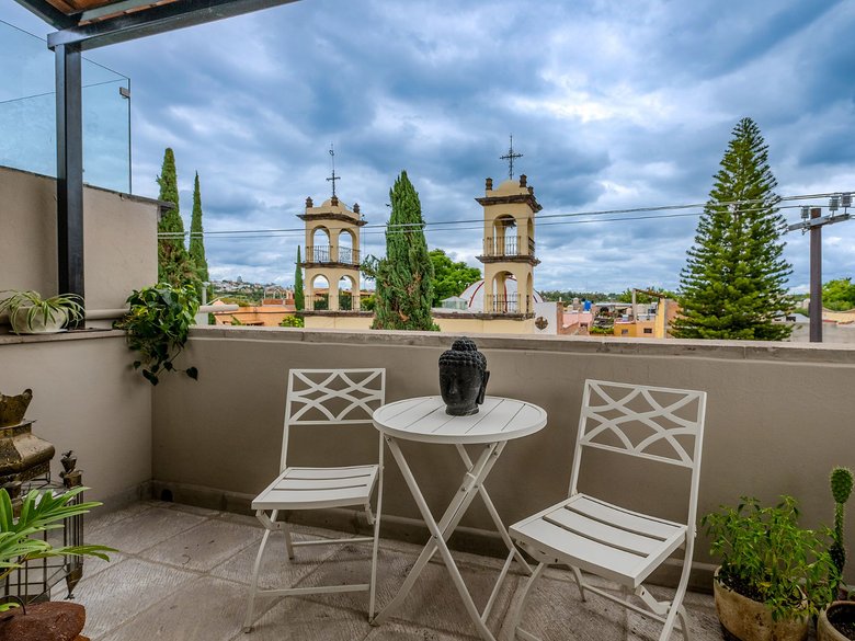 Casa de los Leones — 18 photos
