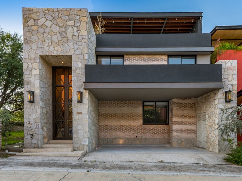 Casa Fairway 7 — 2 photos