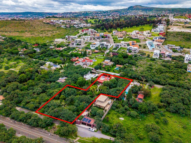 Casa Latona — 34 photos