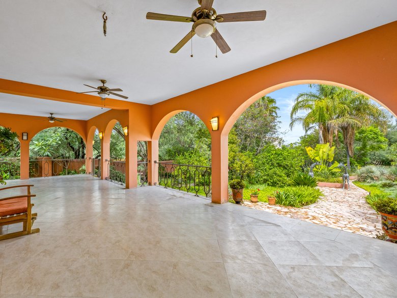 Casa Latona — 26 photos