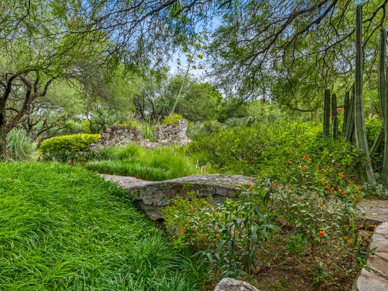 Casa Latona — 32 photos