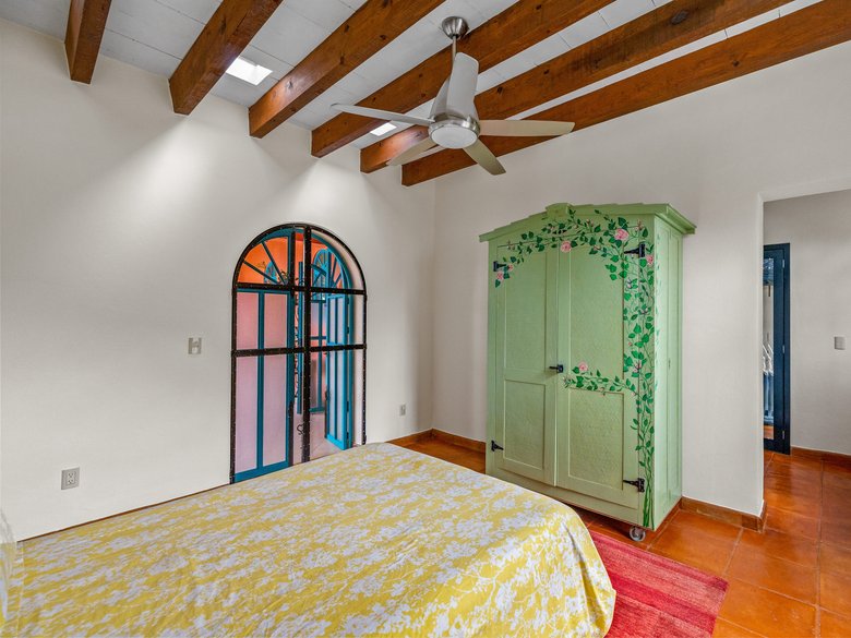 Casa Latona — 19 photos