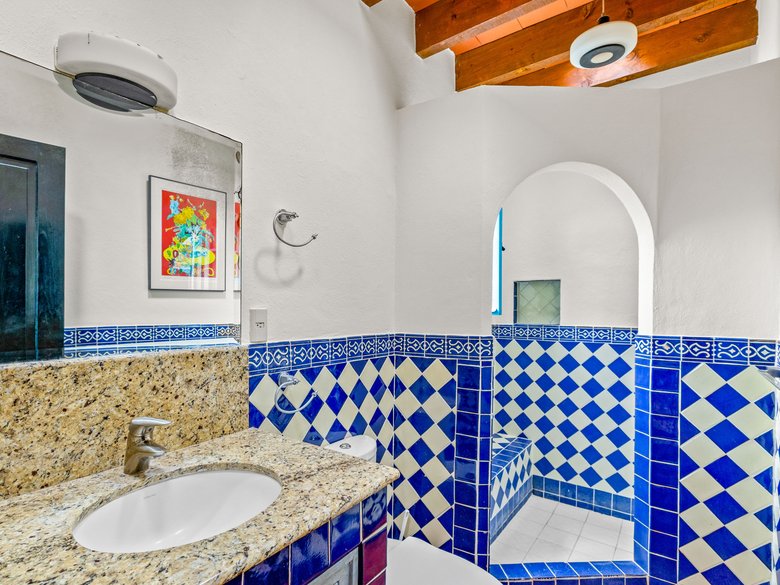 Casa Latona — 20 photos