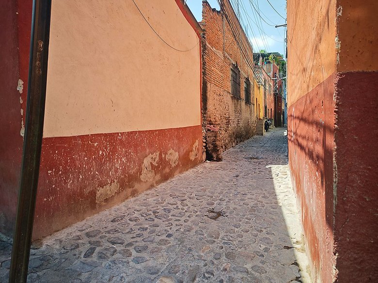 Callejon de Landin — 13 photos