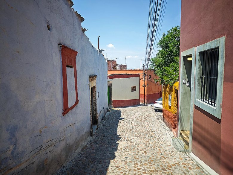 Callejon de Landin — 27 photos