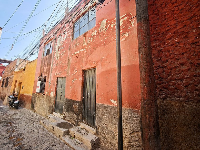 Callejon de Landin — 14 photos