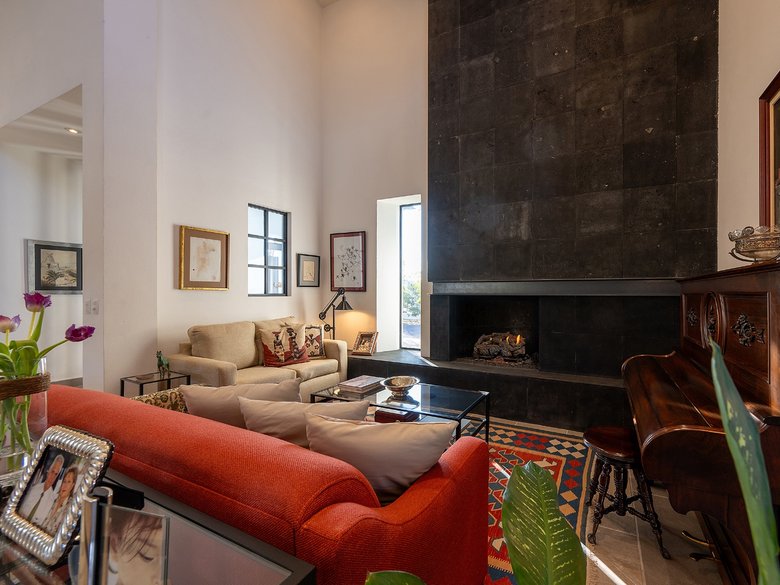 Casa Prisma — 17 photos