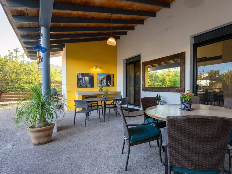 Casa Prisma — 2 photos