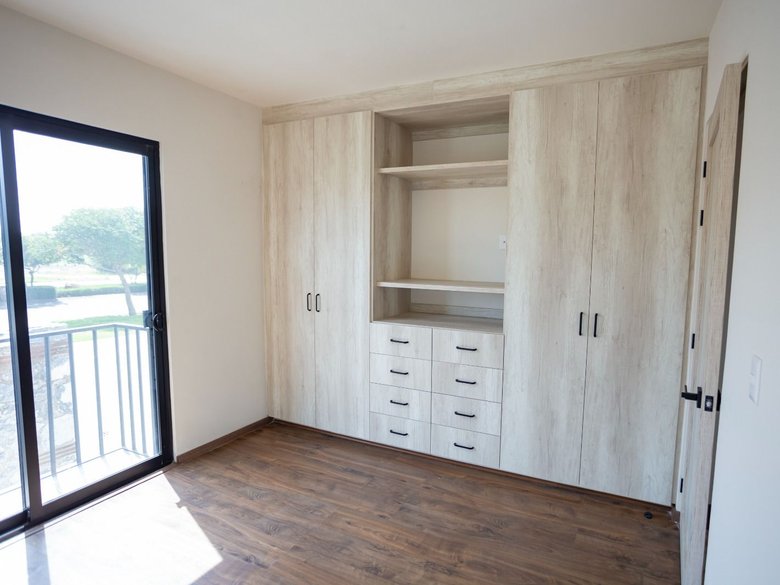CONDOMINIO MONTECARLO LANTANA — 16 photos