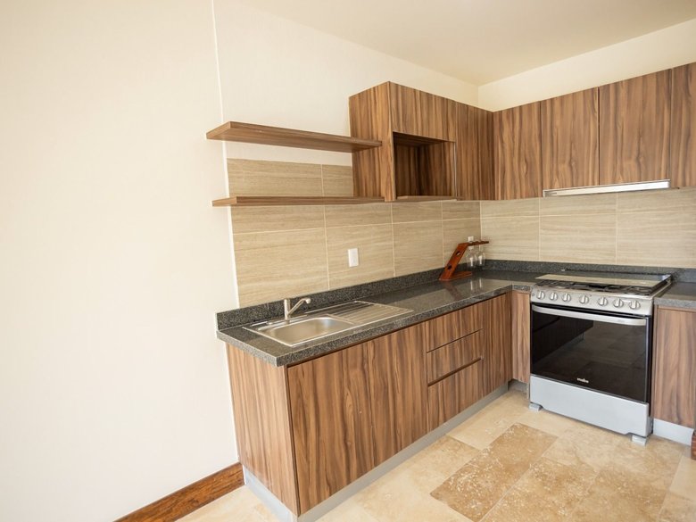 CONDOMINIO MONTECARLO LANTANA — 7 photos