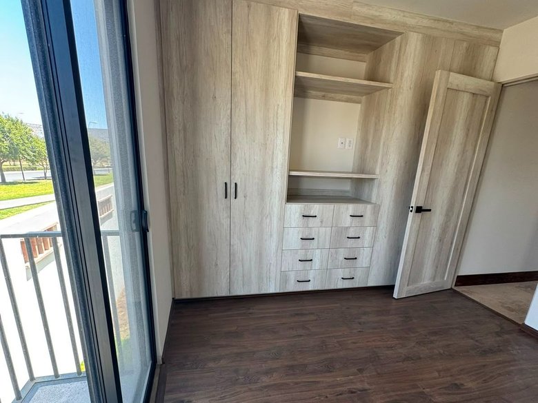 CONDOMINIO MONTECARLO LANTANA — 10 photos