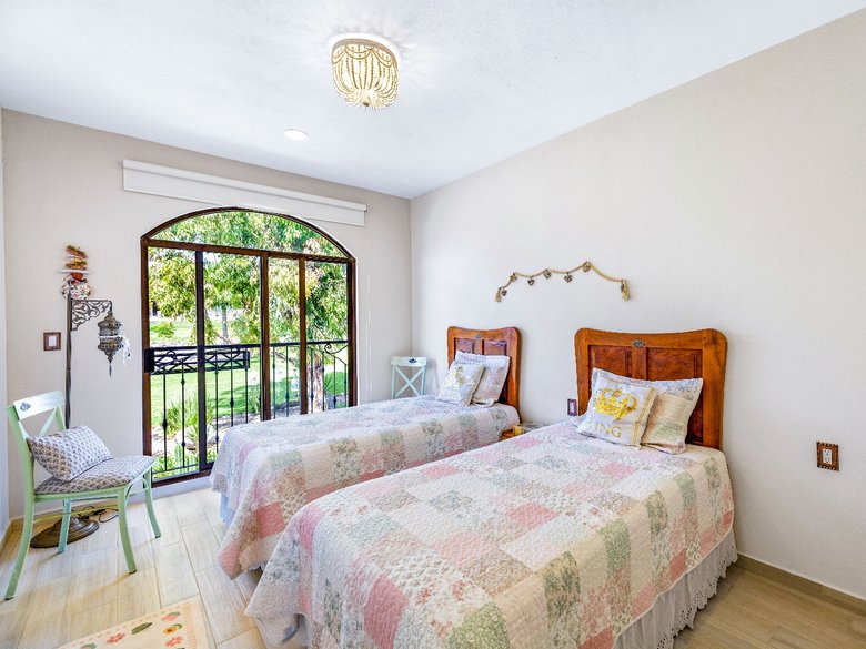 Casa Atelier — 14 photos