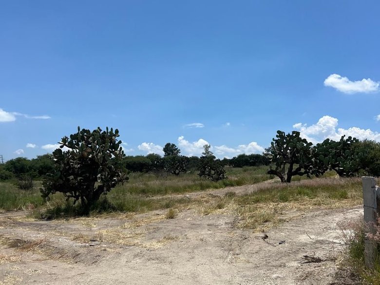 Lote Loma de San Miguel 17 — 7 photos
