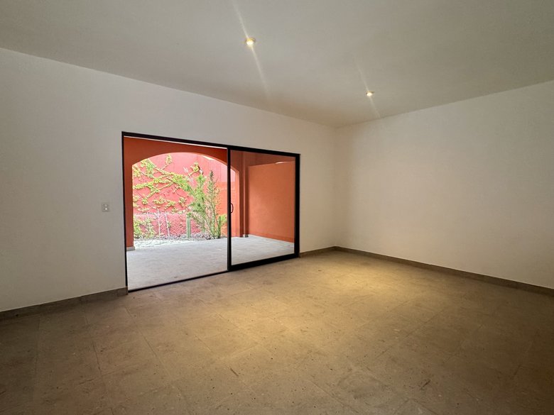 La Serena - One Level Living — 4 photos