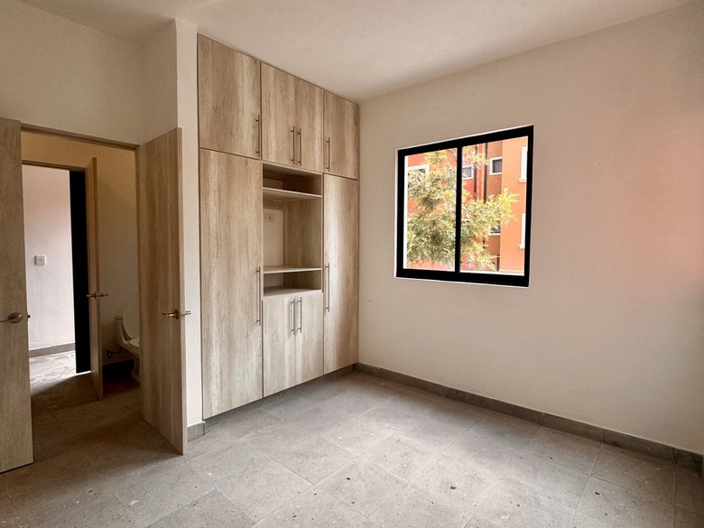 La Serena - One Level Living — 8 photos
