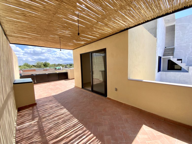 Contemporary, Recently-Built Home in the Golden Corridor, San Miguel de Allende — 20 photos