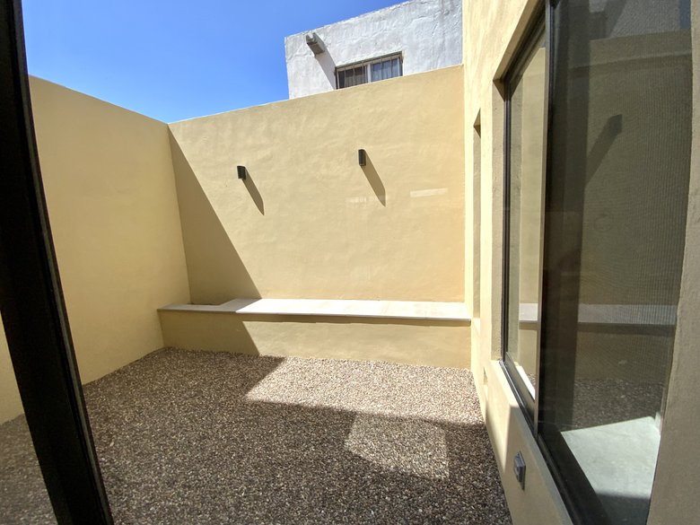 Contemporary, Recently-Built Home in the Golden Corridor, San Miguel de Allende — 24 photos