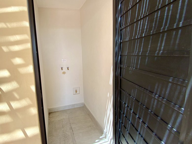 Contemporary, Recently-Built Home in the Golden Corridor, San Miguel de Allende — 15 photos