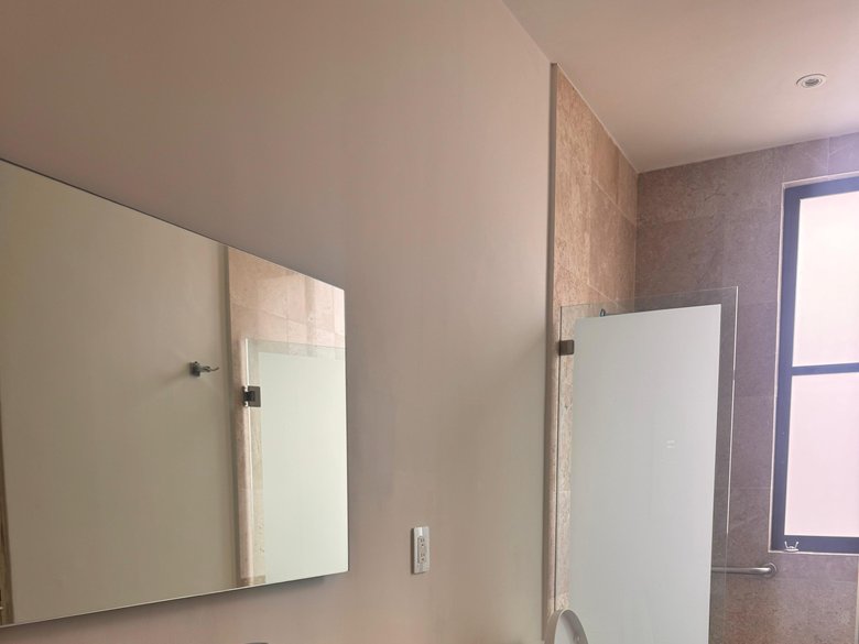 Lower Floor Condo in El Milagro — 11 photos
