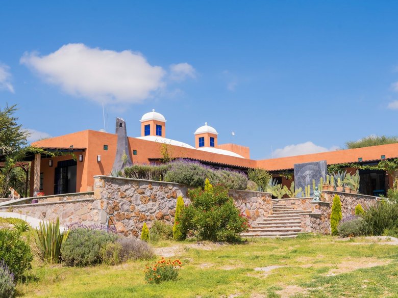 Casa Bohemia — 8 photos