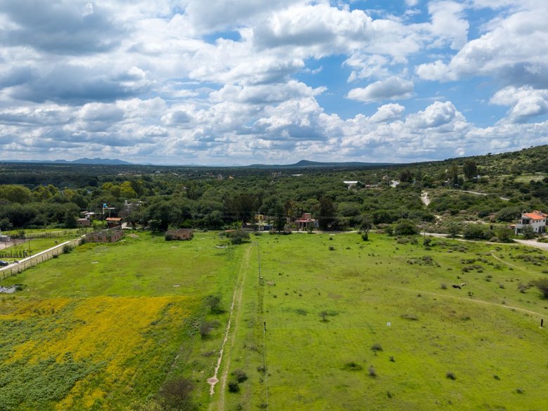 Predio Montecillo de Nieto — 4 photos