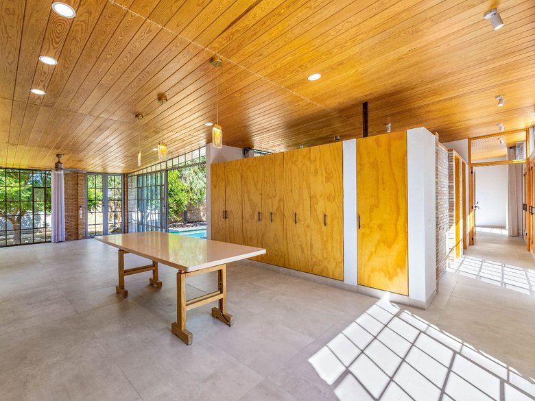 CASA PETIRROJO — 3 photos