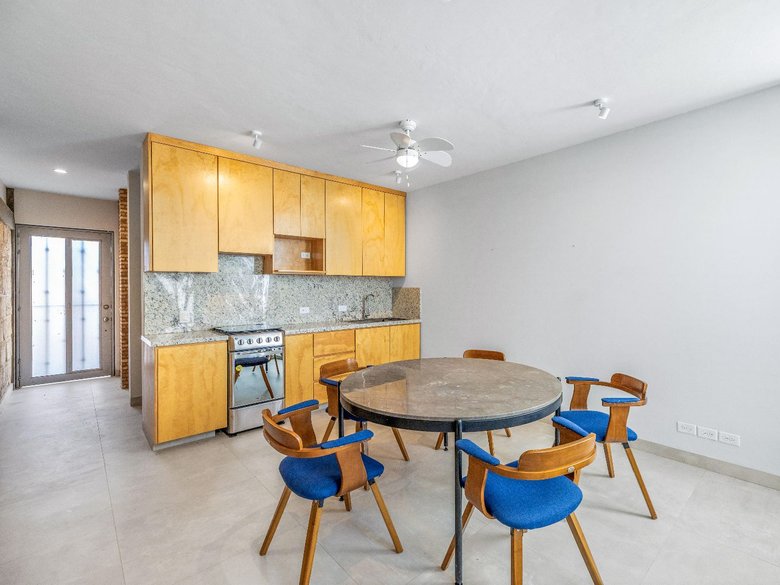 CASA PETIRROJO — 12 photos