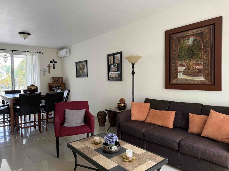 Casa Garzas — 2 photos