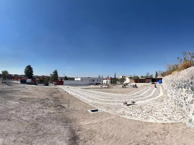 Terrenos en "La Lejona" (precio por m2) — 5 photos