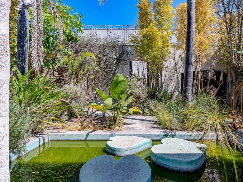 Shanti San Miguel — 4 photos